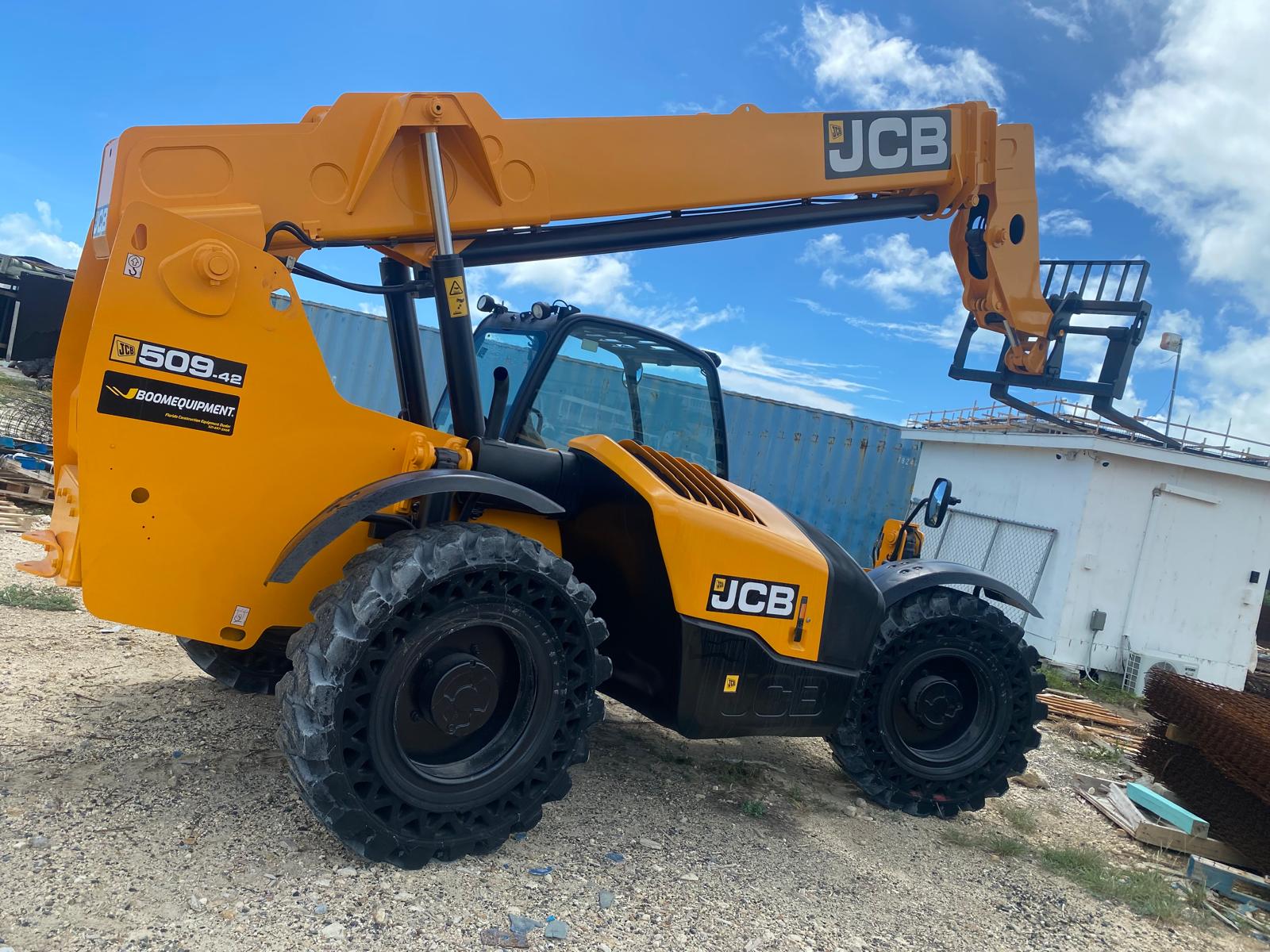JCB 509-42 telehandler forklift